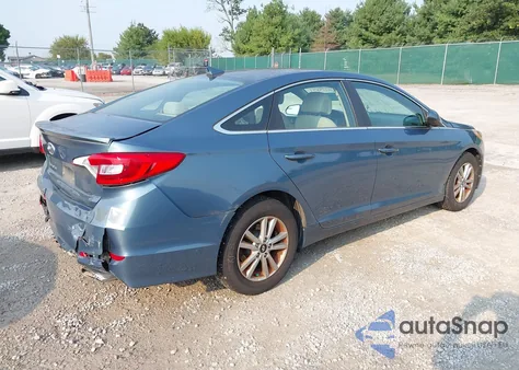 2017 Hyundai Sonata z USA, uszkodzony, nr VIN 5NPE24AF1HH472734